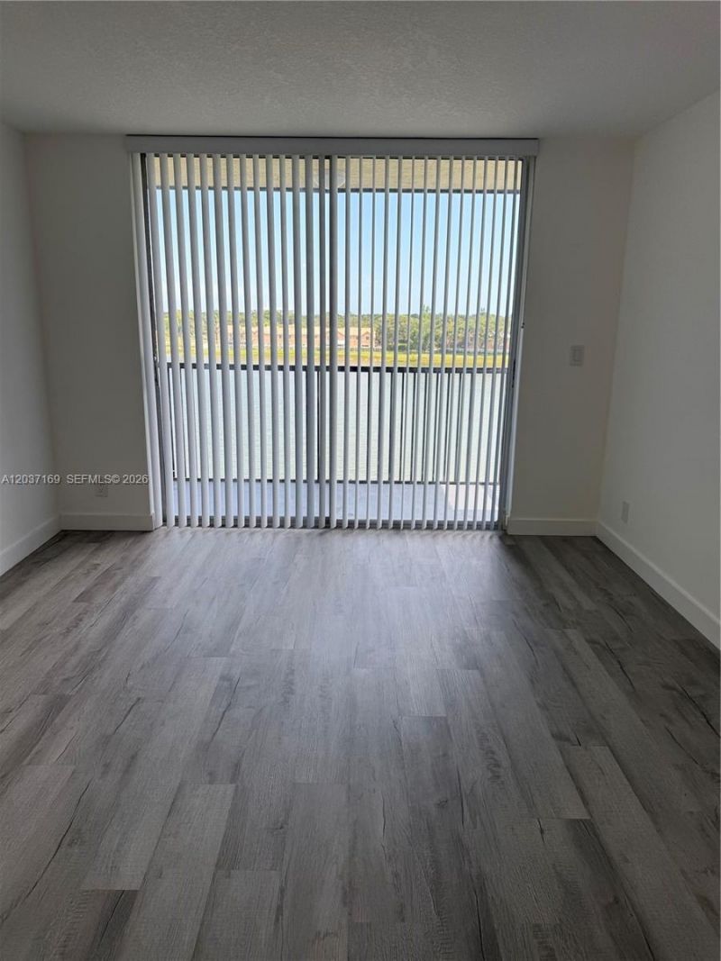 8710 N Sherman Cir, Unit 506, Miramar, FL 33025 Photo