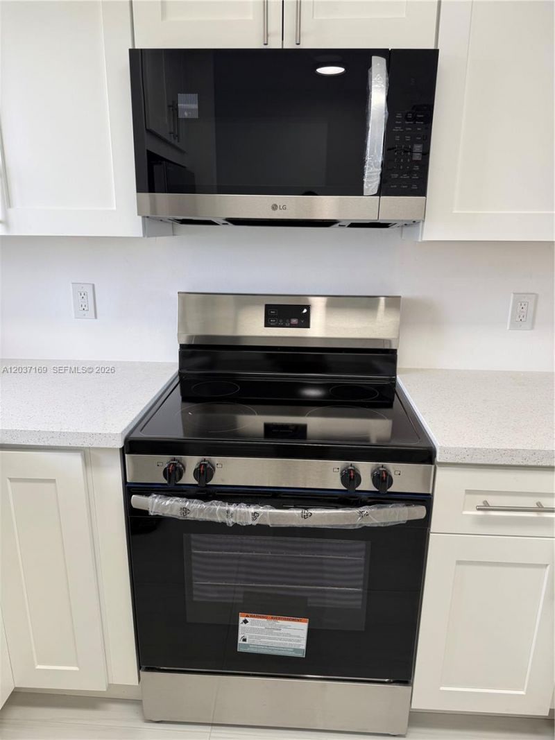 8710 N Sherman Cir, Unit 506, Miramar, FL 33025 Photo