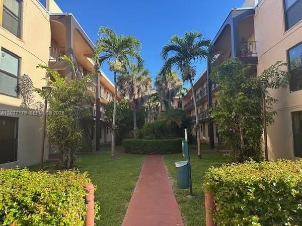 10851 SW 2nd St , Unit K106, Sweetwater, FL 33174
