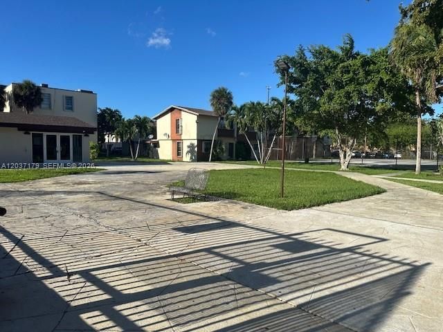 10851 SW 2nd St , Unit K106, Sweetwater, FL 33174 Photo
