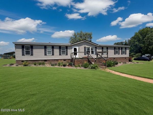 250 Mcneil Road , Fair Bluff, NC 28439