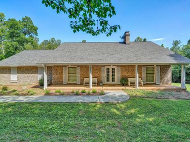 430 Watt Abbitt Road, Appomattox, VA 24522