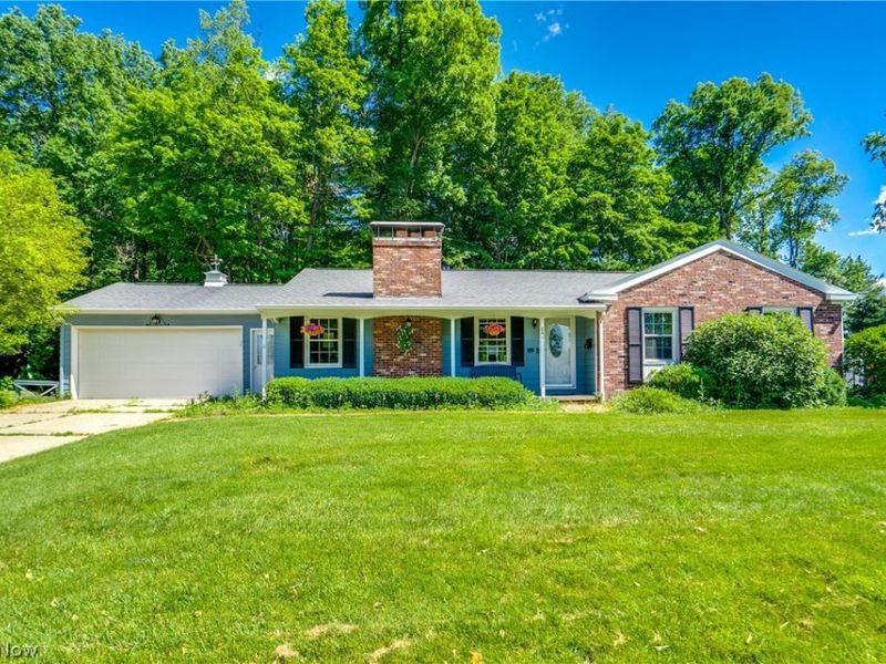 841 W Milton Street , Alliance, OH 44601 Photo 2