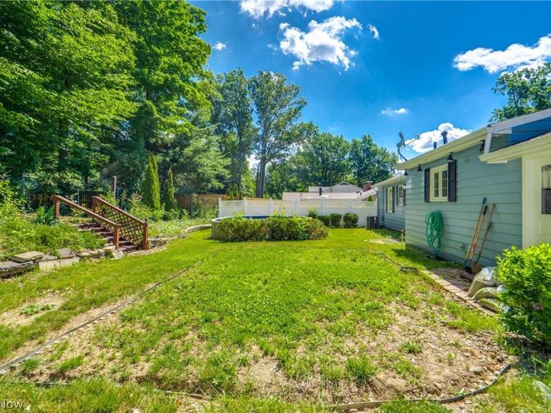 841 W Milton Street , Alliance, OH 44601 Photo 7