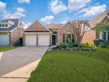 2821 Vacherie Lane, Dallas, TX 75227
