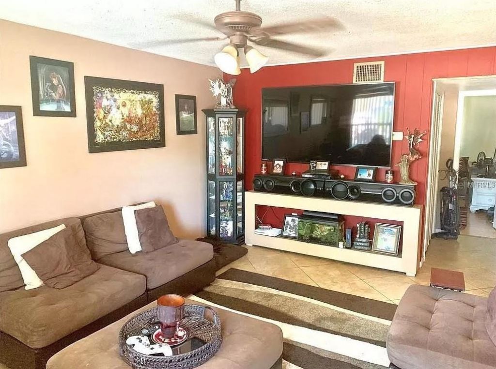 3319 Sherwood Drive, Largo, FL 33771 Photo
