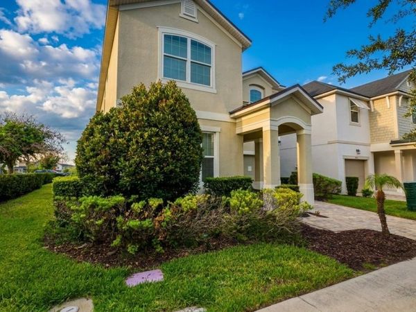 9015 PELICAN COVE TRACE, KISSIMMEE, FL 34747