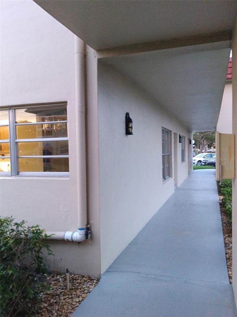 57 Woodland Drive, Unit 102, Vero Beach, FL 32962 Photo