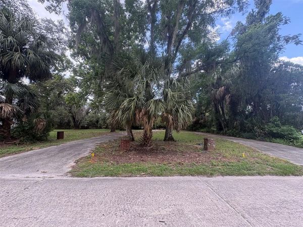 346 W UNIVERSITY AVENUE , ORANGE CITY, FL 32763