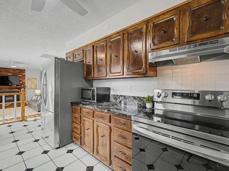 7463 Fairground Road, Blanchester, OH 45107 Photo 9