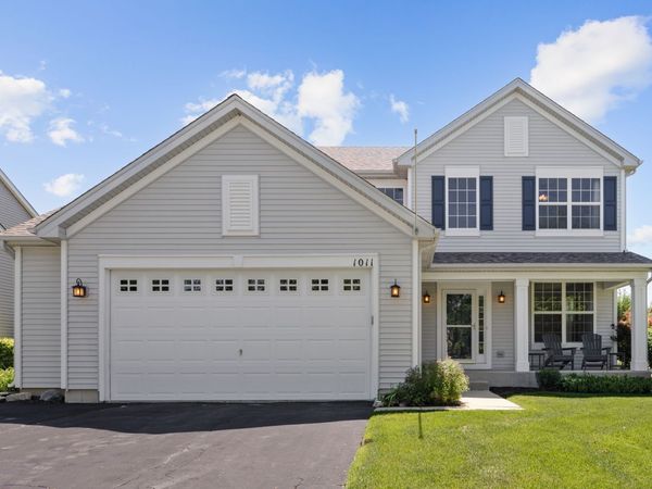 1011 Bellows Way , Volo, IL 60073