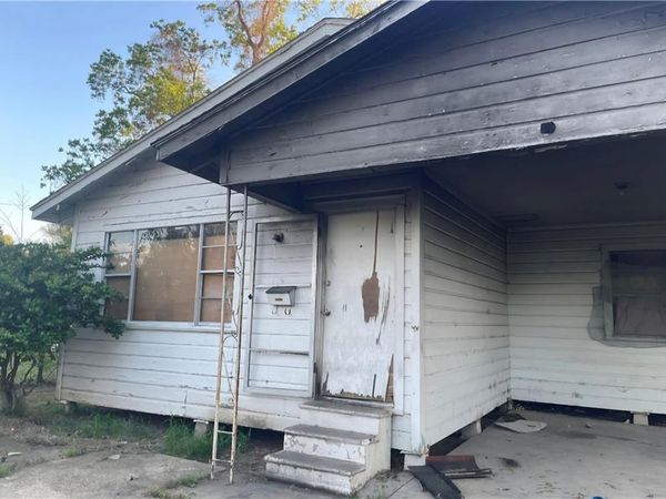 2904 SIXTH Street, Alexandria, LA 71302