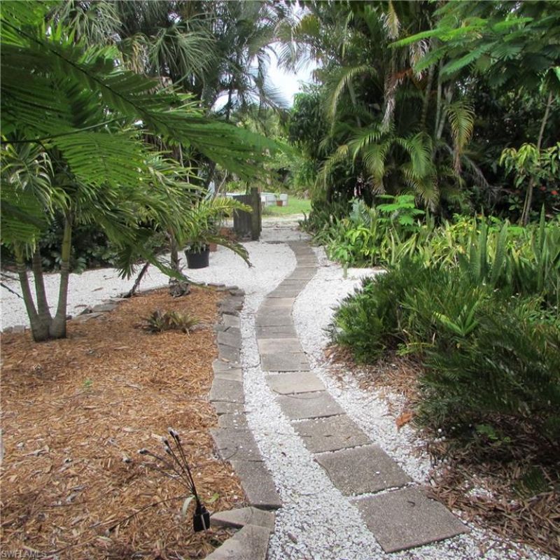 7697 Beach Daisy Ln , Bokeelia, FL 33922 Photo