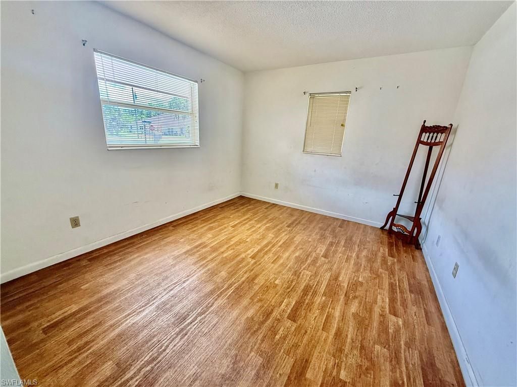 217 Oaklawn Ct, Lehigh Acres, FL 33936 Photo