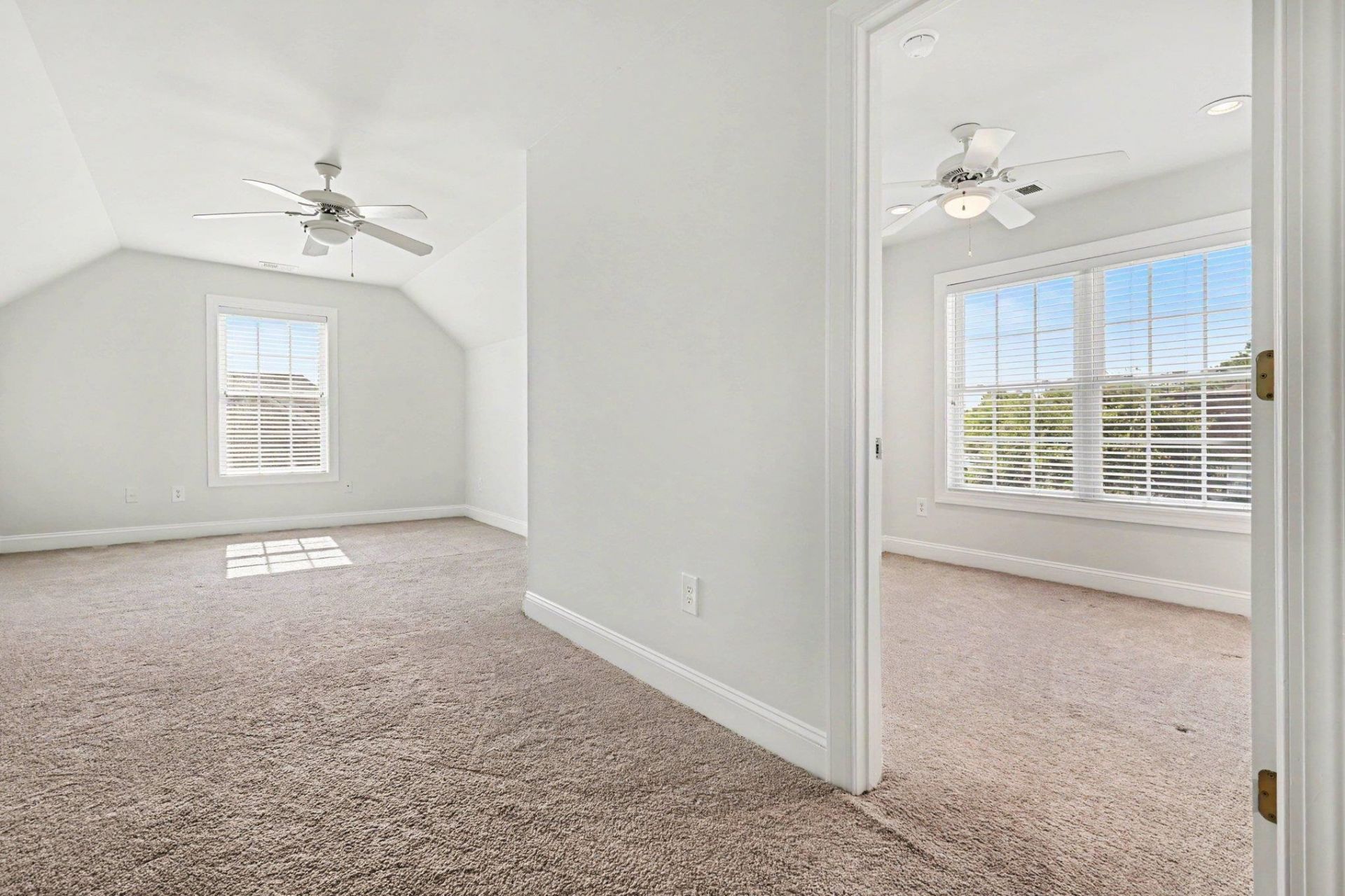 3673 Kingsley Dr. Photo 25