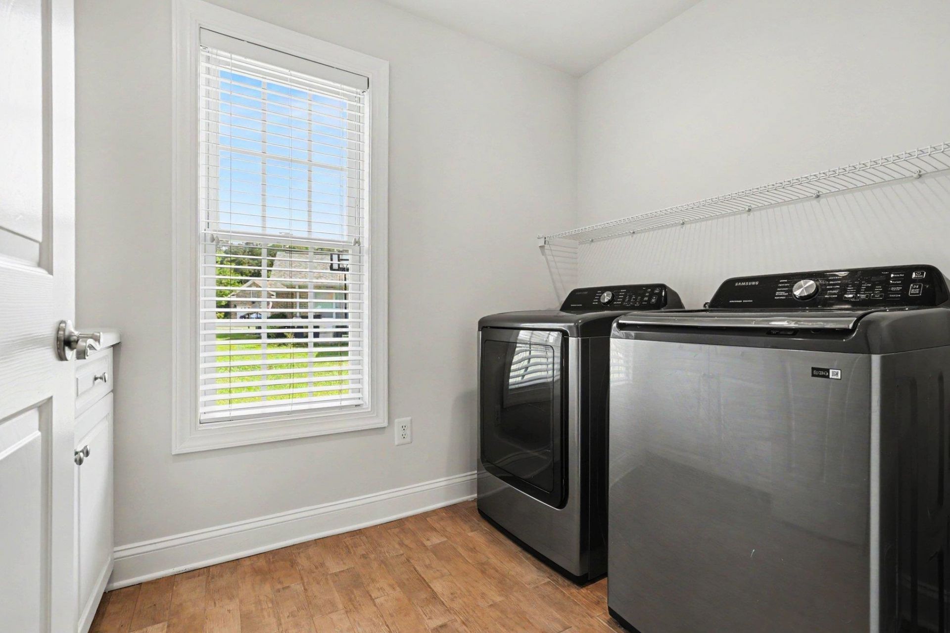 3673 Kingsley Dr. Photo 30