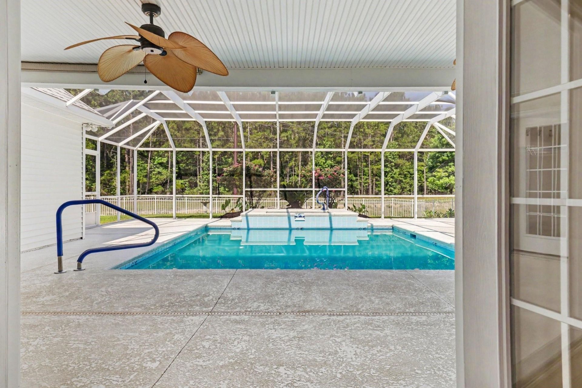 3673 Kingsley Dr. Photo 40