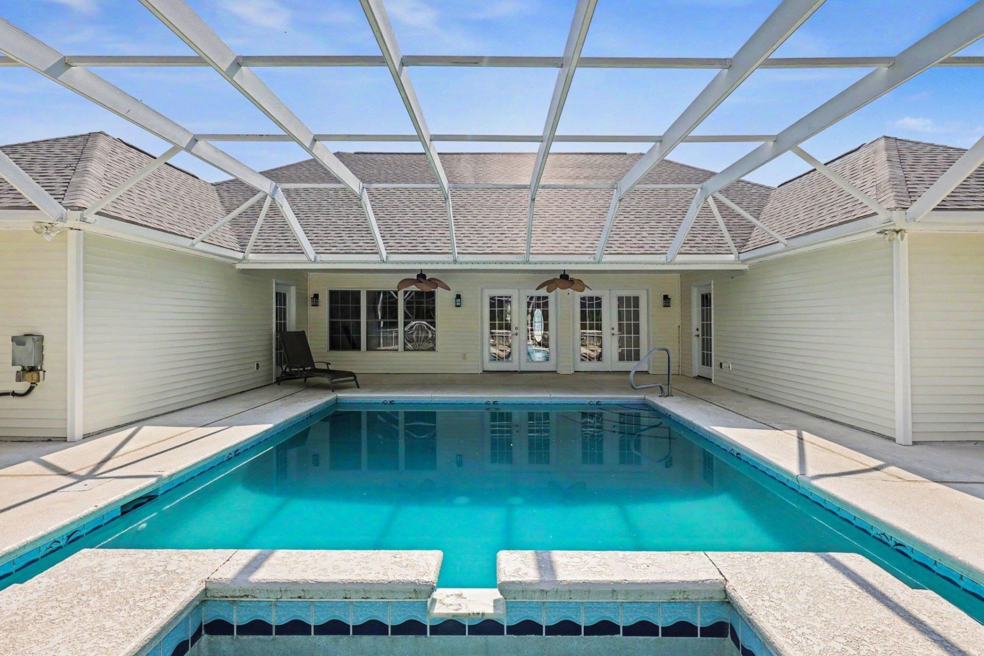 3673 Kingsley Dr. Photo 41