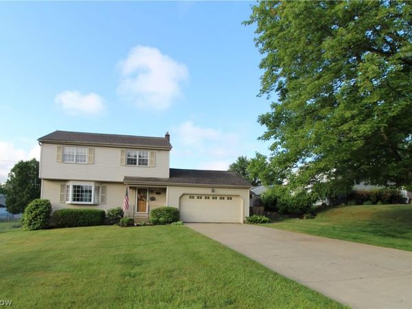 2329 Venloe Drive , Poland, OH 44514