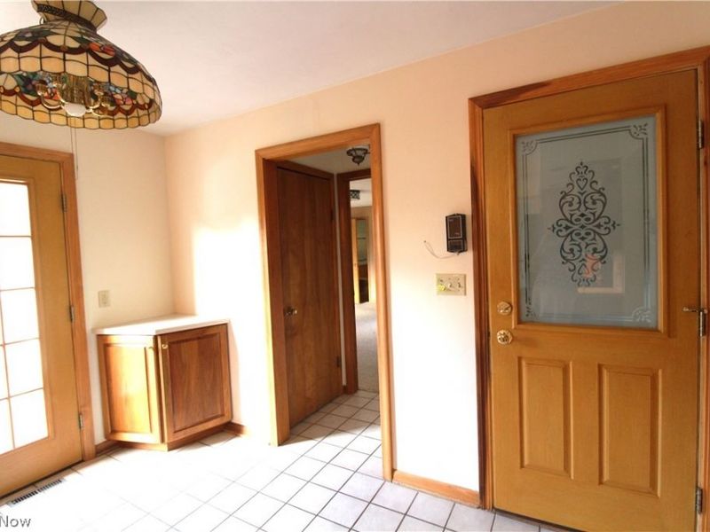 2329 Venloe Drive , Poland, OH 44514 Photo 14
