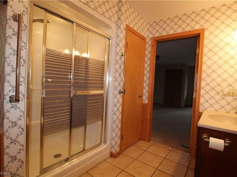 2329 Venloe Drive , Poland, OH 44514 Photo 19