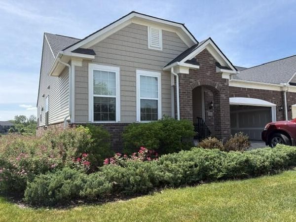 582 Ivyland Street, Ann Arbor, MI 48108