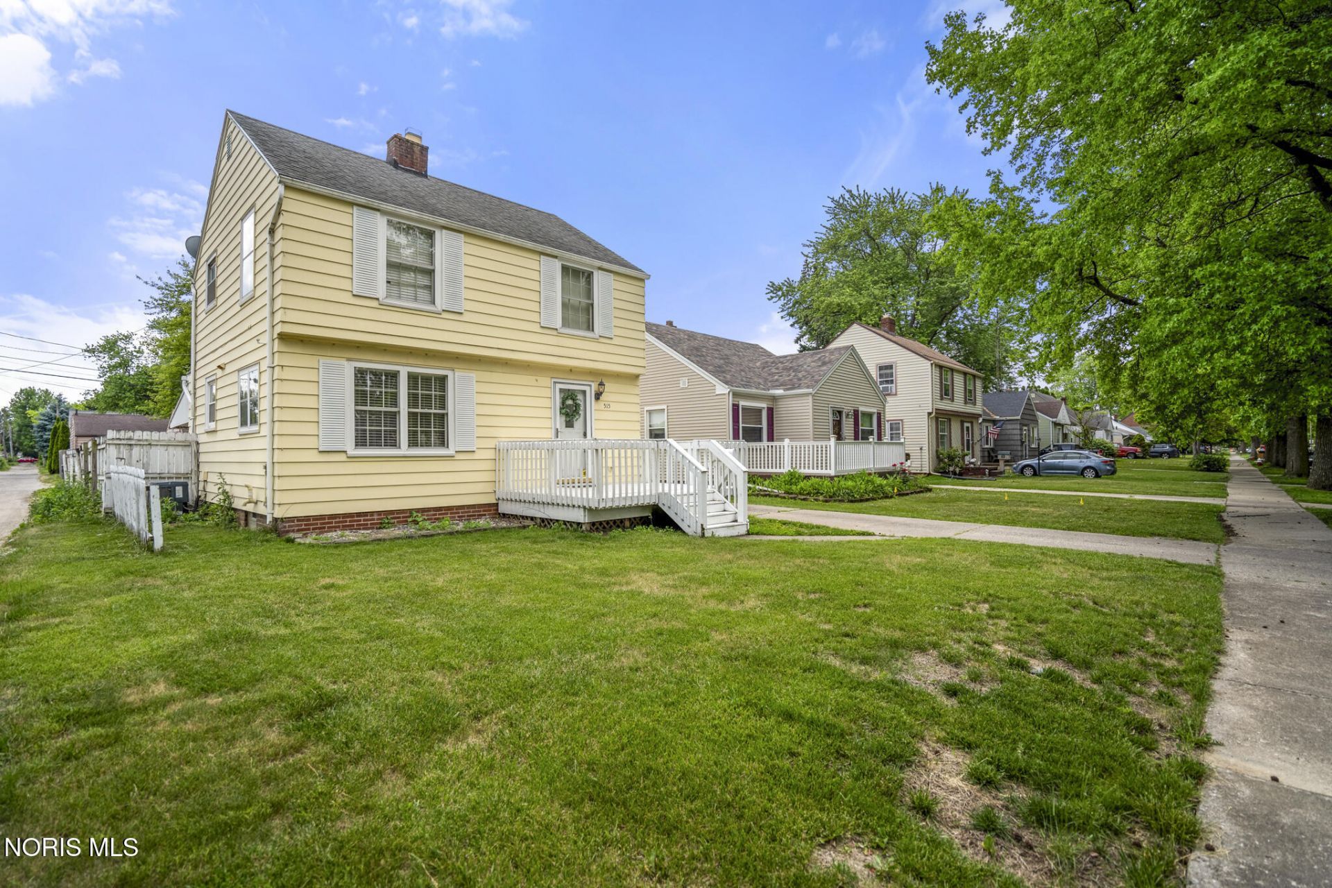 515 Mayfair Boulevard , Toledo, OH 43612 Main Photo