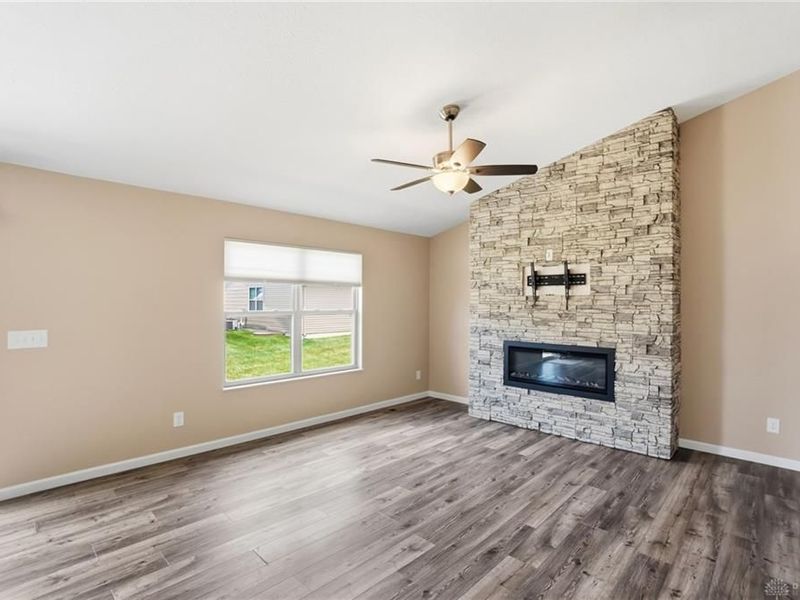 1214 Redbud Circle, Germantown, OH 45327 Photo 8