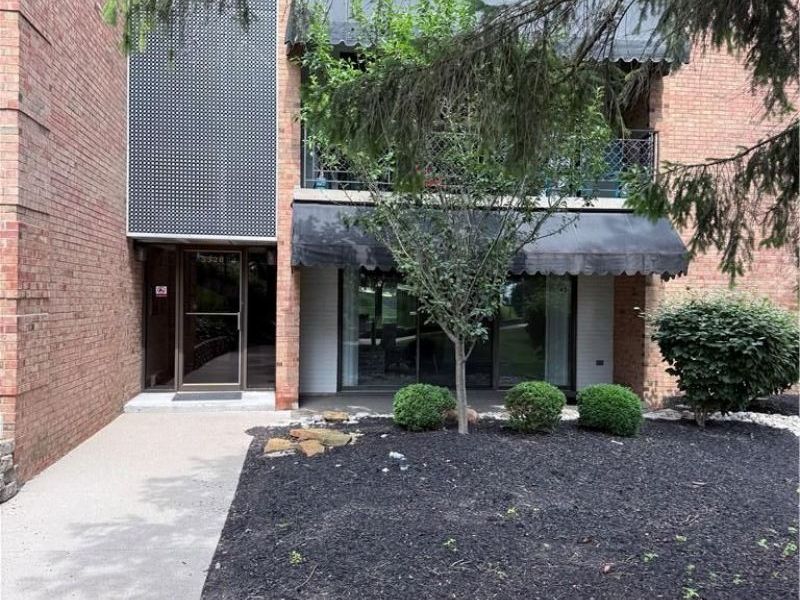 5328 Landau Drive, Unit 45, Kettering, OH 45429 Photo 2