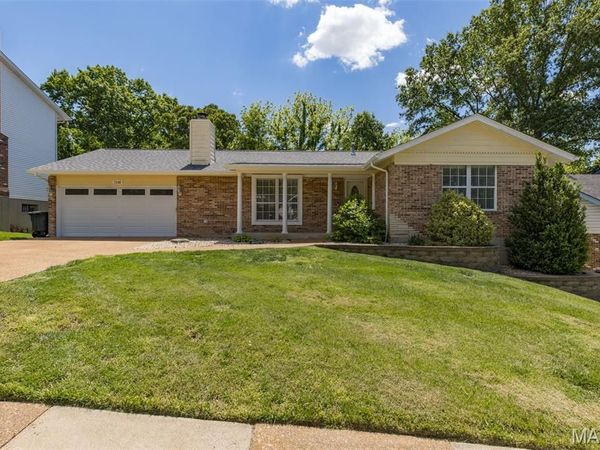 7138 Shady Hill Drive , St Louis, MO 63129
