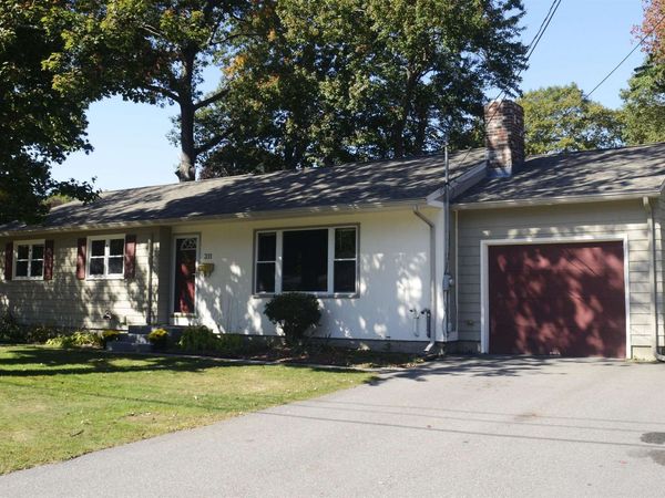 311 McKinley Road, Portsmouth, NH 03801