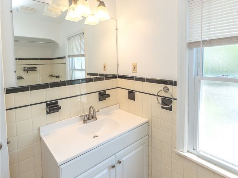 4218 Bushnell Road , University Heights, OH 44118 Photo 25