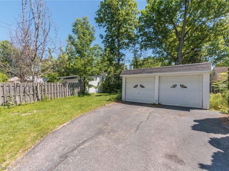 4218 Bushnell Road , University Heights, OH 44118 Photo 41