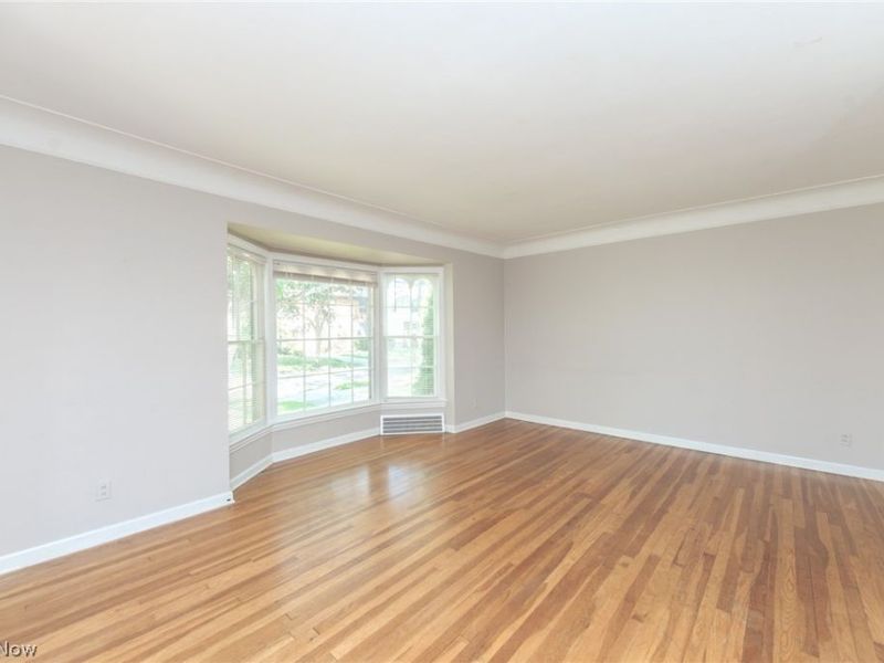4218 Bushnell Road , University Heights, OH 44118 Photo 6