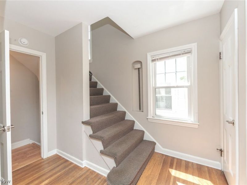 4218 Bushnell Road , University Heights, OH 44118 Photo 7