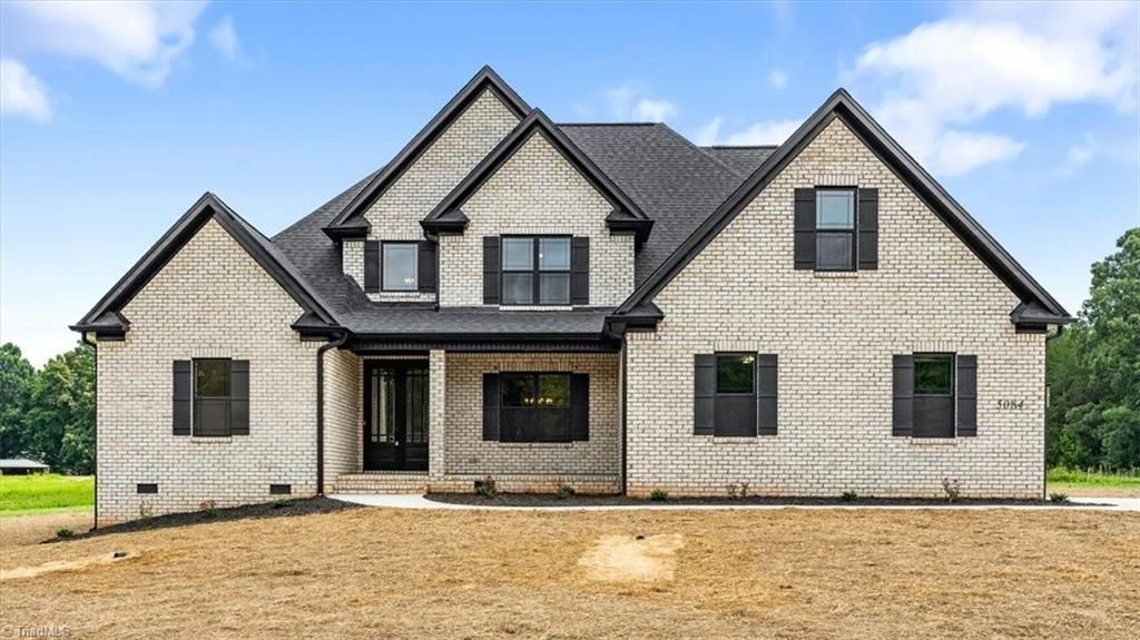 5084 Southern Pines Drive, Kernersville, NC 27284 Main Photo