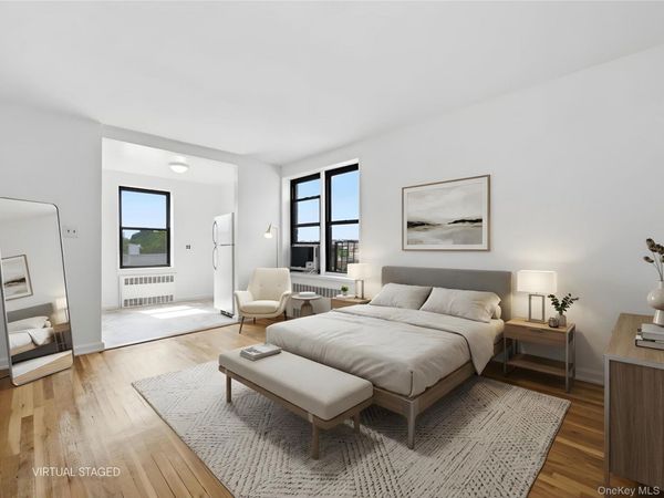 3727 86 , Unit 6N, Jackson Heights, NY 11372