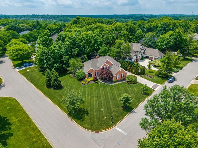 10748 Preston Way , Powell, OH 43065 Photo 11
