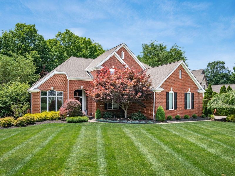 10748 Preston Way , Powell, OH 43065 Photo 2
