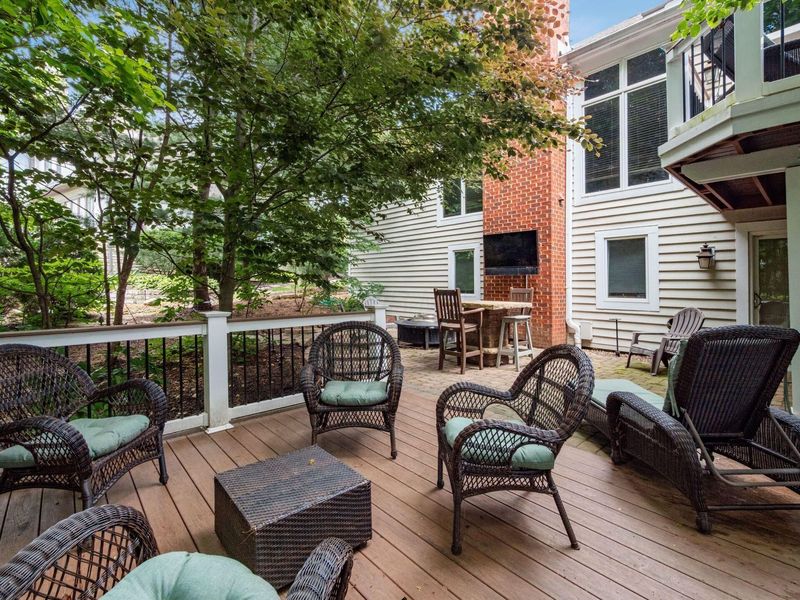 10748 Preston Way , Powell, OH 43065 Photo 6