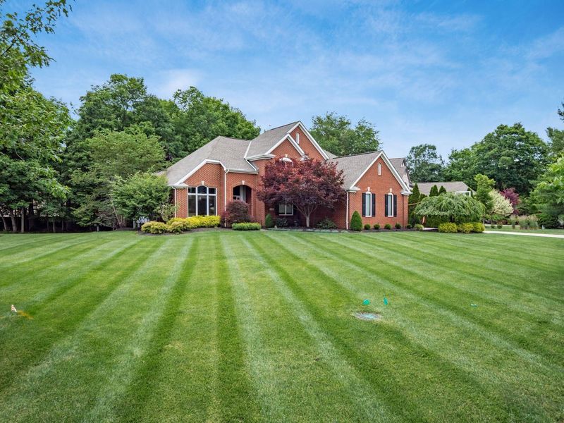 10748 Preston Way , Powell, OH 43065 Photo 9