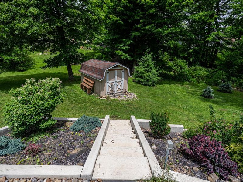229 Green Valley Drive, Howard, OH 43028 Photo 44