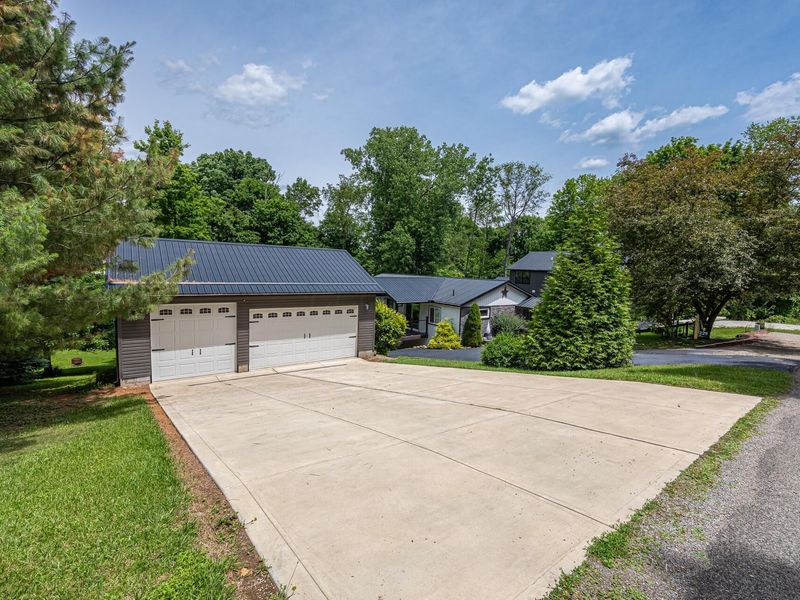 229 Green Valley Drive, Howard, OH 43028 Photo 45