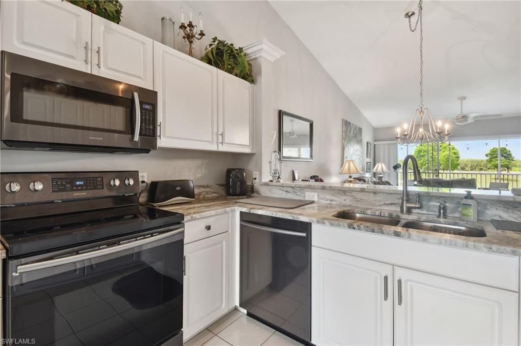 9165 Michael Cir, Unit 1002, Naples, FL 34113 Photo
