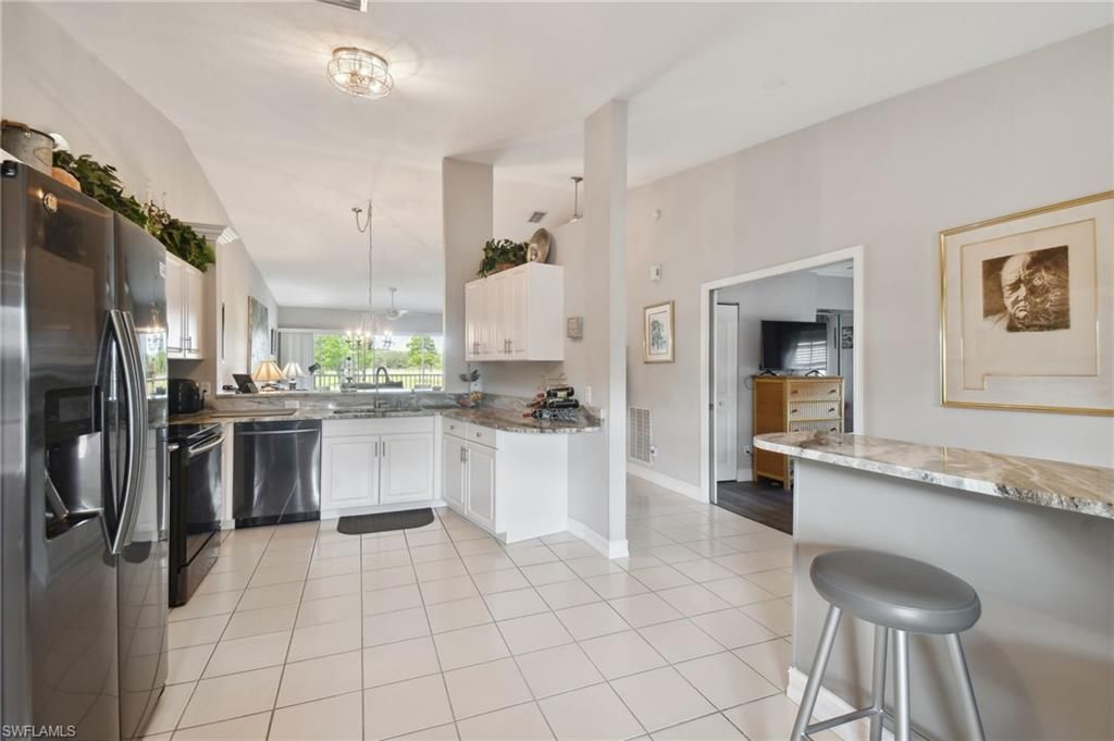 9165 Michael Cir, Unit 1002, Naples, FL 34113 Photo