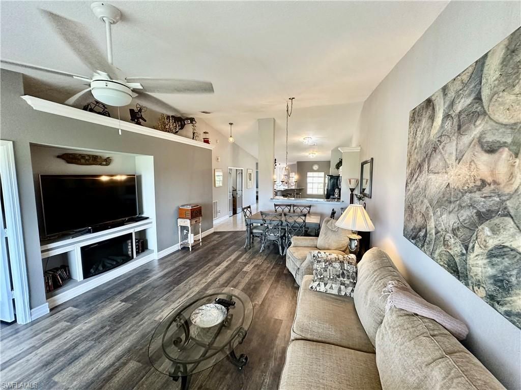 9165 Michael Cir, Unit 1002, Naples, FL 34113 Photo