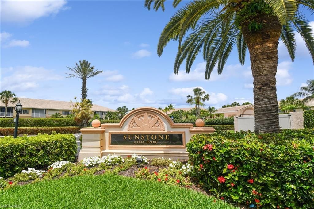 9165 Michael Cir, Unit 1002, Naples, FL 34113 Photo