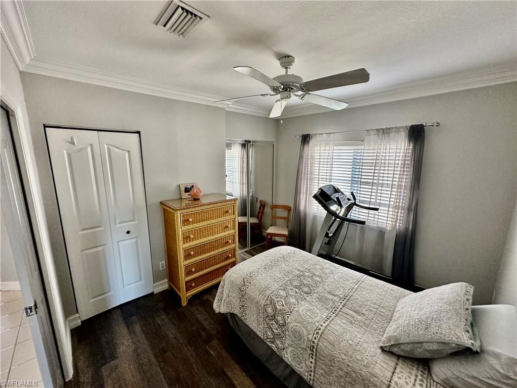 9165 Michael Cir, Unit 1002, Naples, FL 34113 Photo