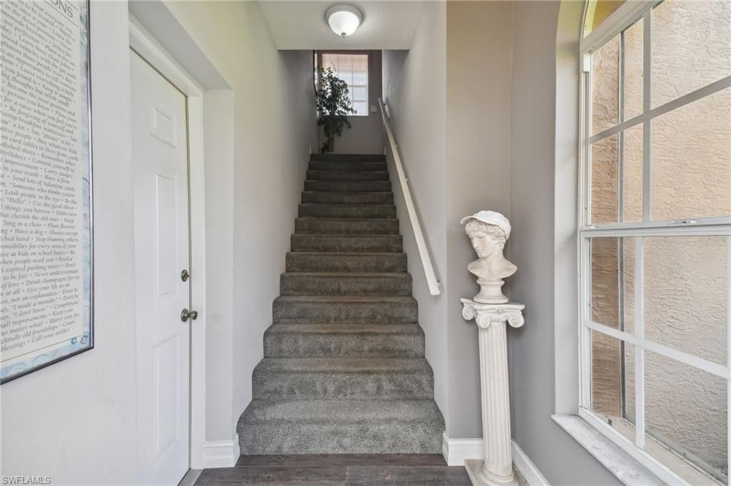 9165 Michael Cir, Unit 1002, Naples, FL 34113 Photo