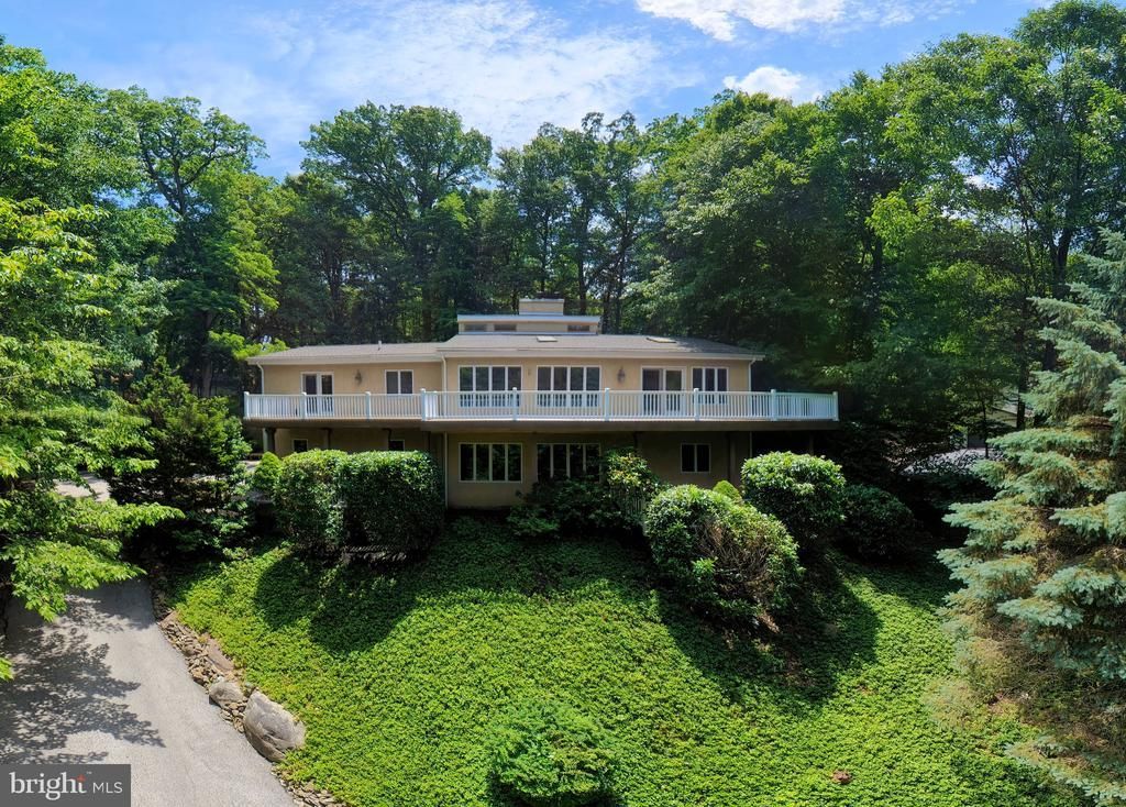 3300 SAWMILL ROAD, NEWTOWN SQUARE, PA 19073